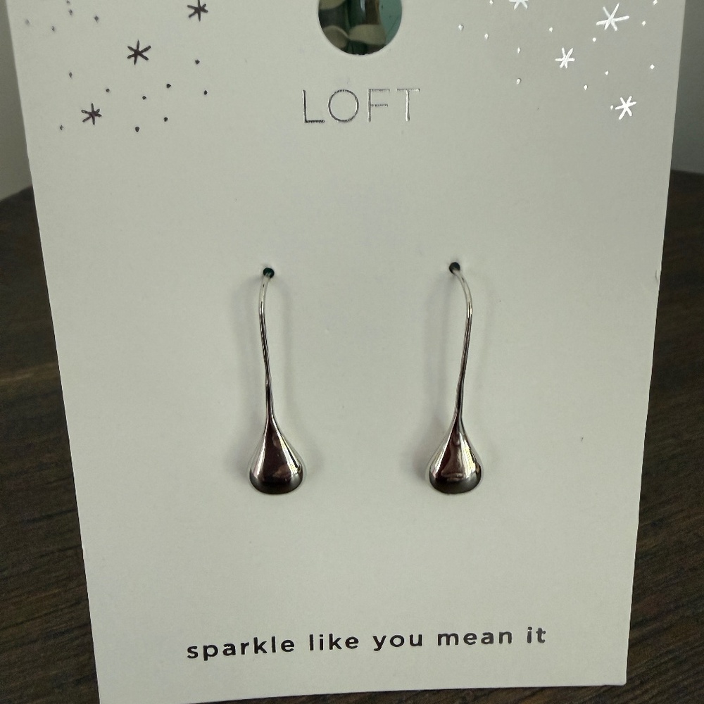 Dangle Earrings- NEW!!